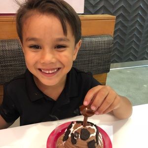 Meet your Posher, Robert